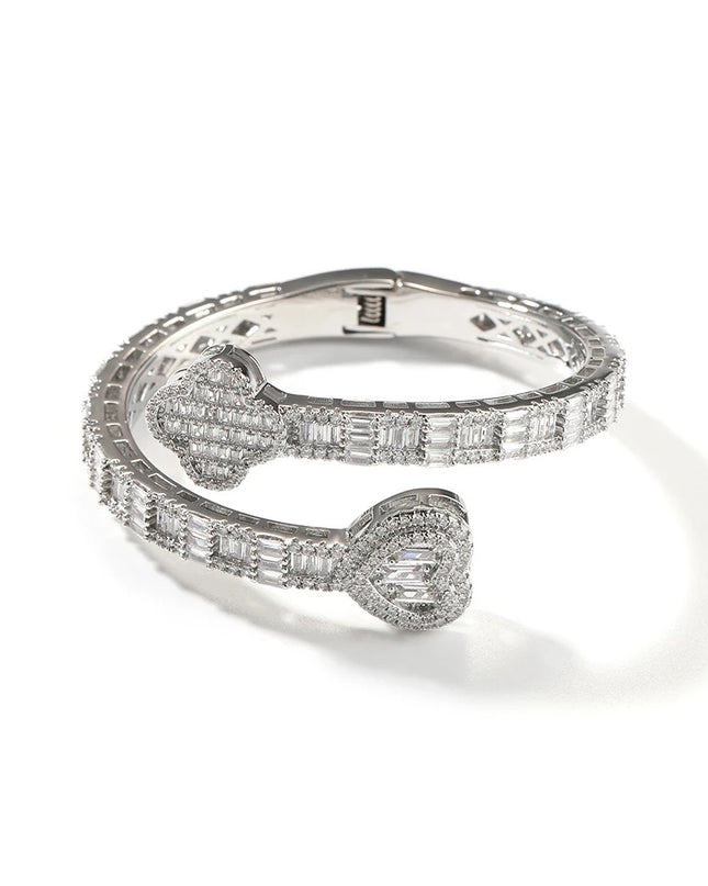 LUCKY HEART BAGUETTE BANGLE